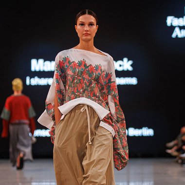 Model auf der Neo.Fashion.2024