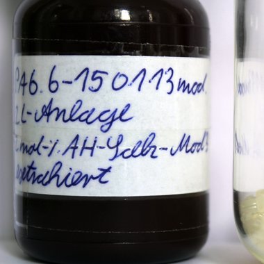 Doppelbindungshaltiges PA66-Granulat