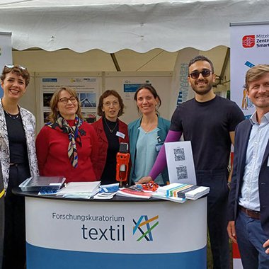 Forschungskuratorium Textil stellt innovative Lösungsansätze aus der Textilforschung für Herausforderungen der Zukunft auf dem Innovationstag Mittelstand vor